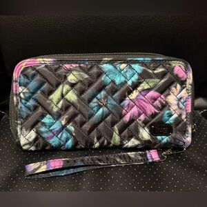 Lug Handspring Wallet with Wrist Strap